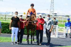 Bursa'da d&uuml;zenlenen Jandarma Koşusunu ASUDE SULTAN kazanmayı başardı.